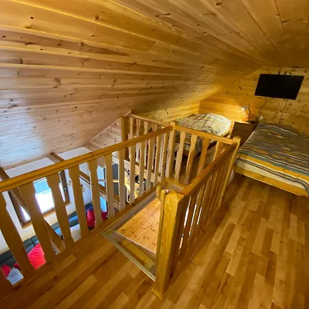 Luxdomki Vakantiehuis *