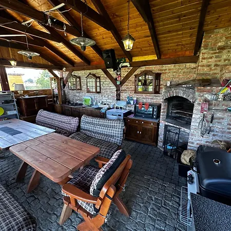 Luxdomki Vakantiehuis *